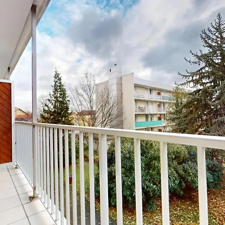 Lumineux Au Calme Avec Balcon Vue Sur Jardin Appartement *